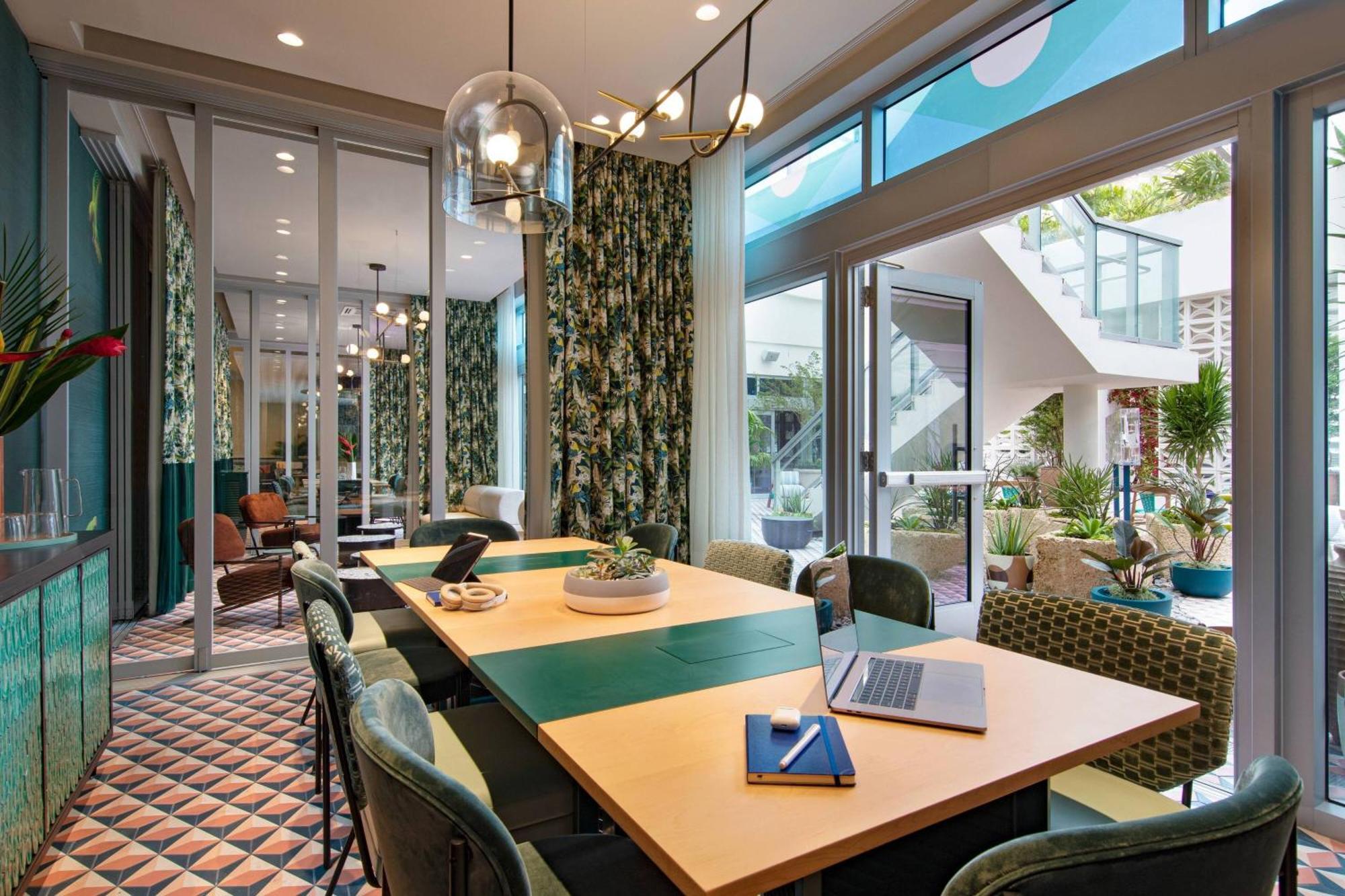 Moxy Miami South Beach Miami Beach Zewnętrze zdjęcie